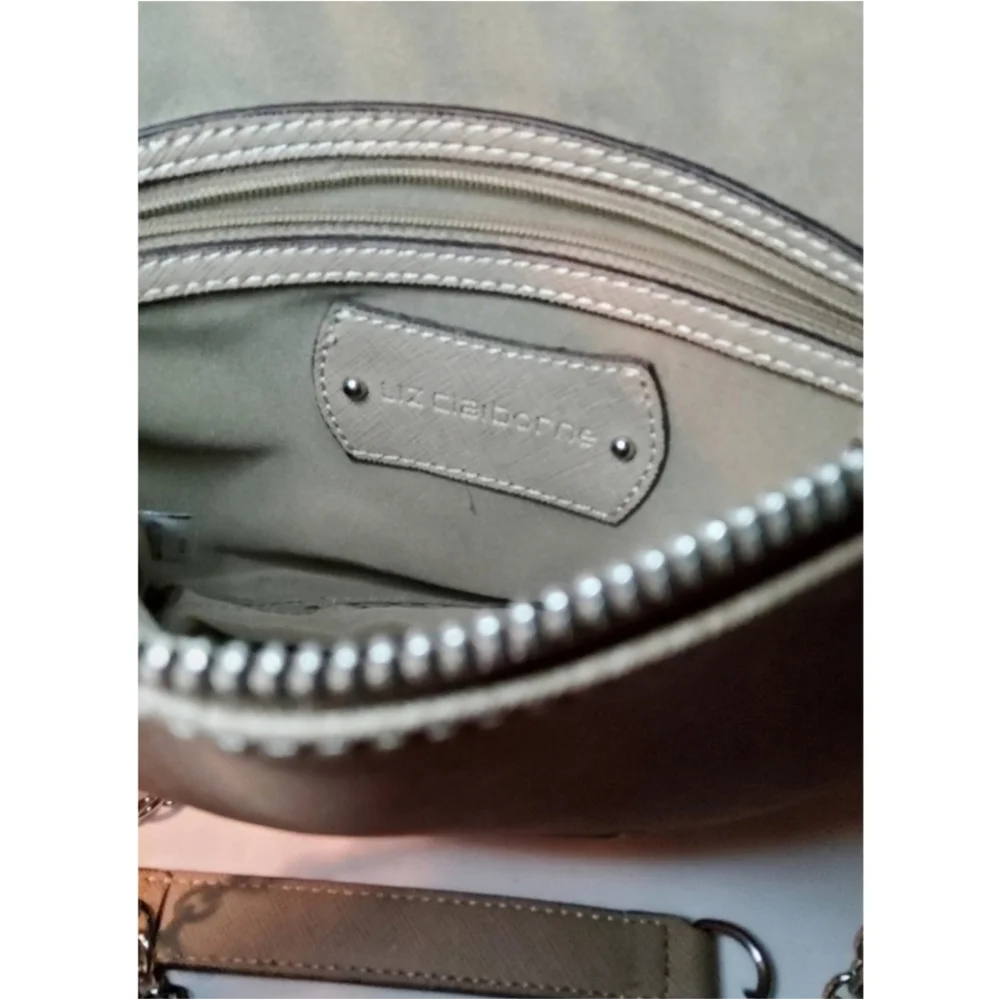 Women's 2-In-1 Crossbody/ Shoulder Bag - Picture 13 of 16